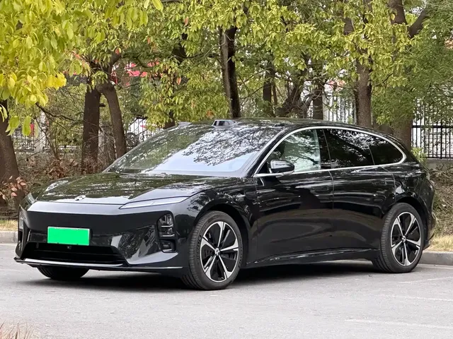 NIO ET5T 2025 75kWh Touring