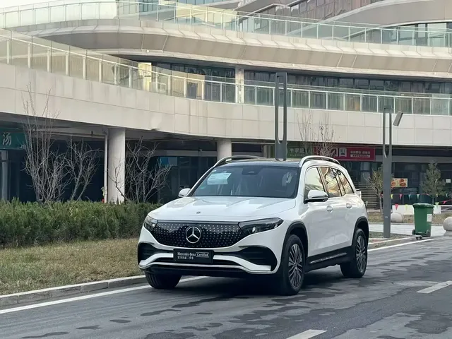 Mercedes-Benz EQB 2025 EQB 260