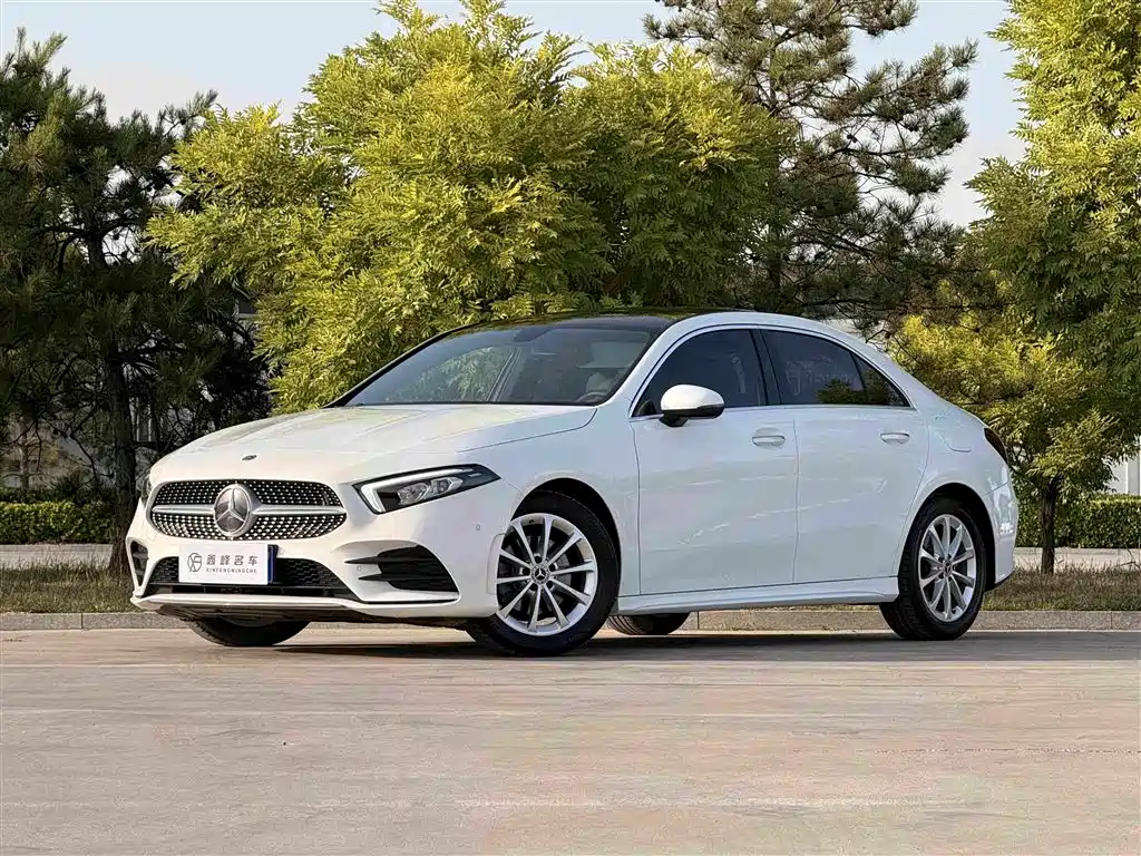 Mercedes-Benz A-Class 2020 Facelift A 200 L Sport Sedan Fashion