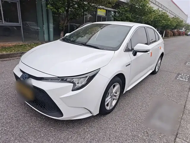 Toyota Levin 2022 Dual Engine 1.8H E-CVT Leading Edition