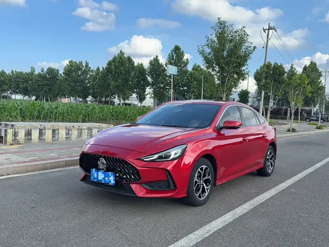 MG 5 2021 Facelift 180DVVT CVT Youth Luxury Edition