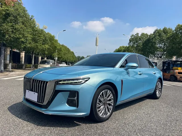 Hongqi H5 2023 1.5T DCT Smart Connect Flag Rhythm