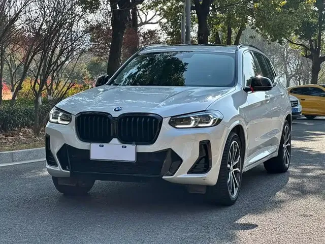 BMW X3 2022 xDrive30i Leading M Night Package