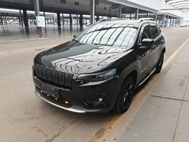 Jeep Cherokee 2019 2.0T 2WD Smart Edition China V