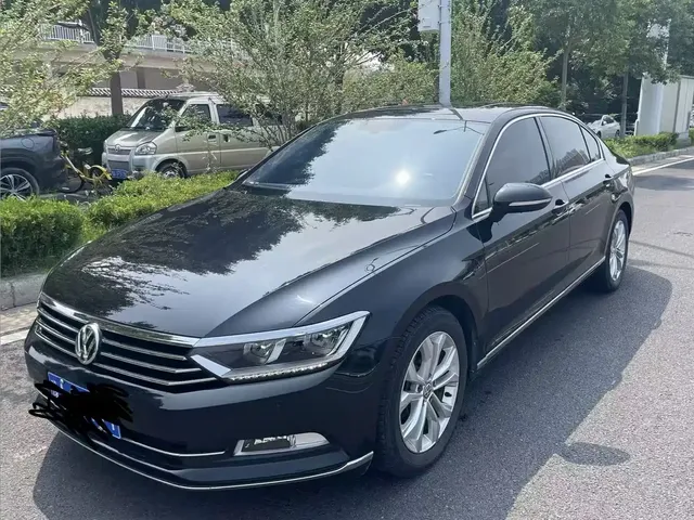 Volkswagen Magotan 2018 Facelift 330TSI DSG Luxury