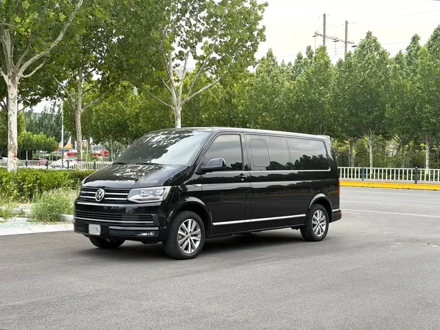 Volkswagen Caravelle 2018 2.0TSI 4WD Luxury Edition 7-Seater