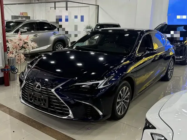 Lexus ES 2024 200 Premium Edition