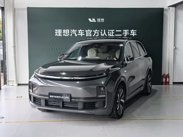 Li Auto Li L8 2023 Pro