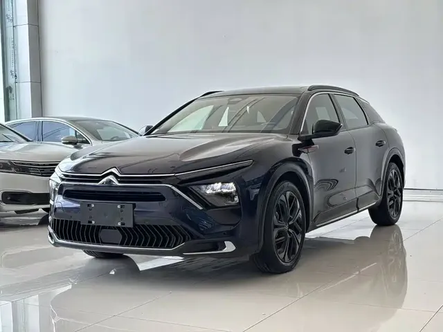 Citroën Versailles C5 X 2024 1.6T Travel Elite Edition