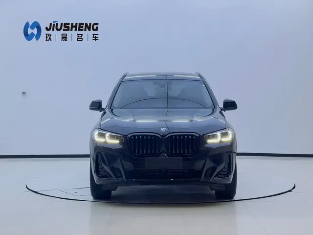 BMW X3 2022 xDrive30i Leading M Night Package