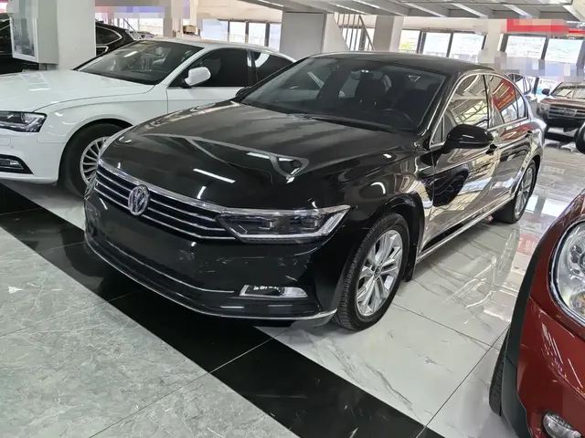 Volkswagen Magotan 2018 Facelift 330TSI DSG Luxury