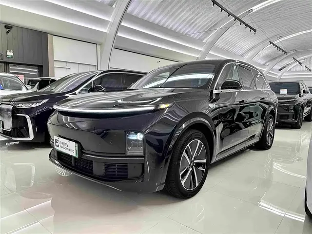 Li Auto Li L8 2024 Pro
