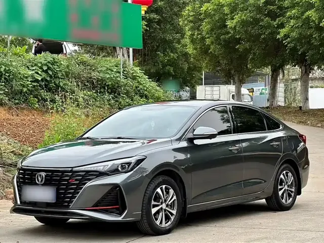 Changan Eado 2023 Enjoy Edition PLUS Blue Whale NE 1.4T GDI DCT Premium Edition