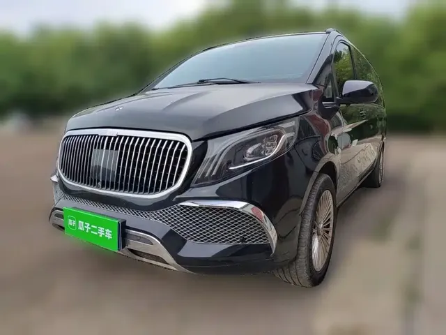 Mercedes-Benz Vito 2023 2.0T Elite 7-Seater