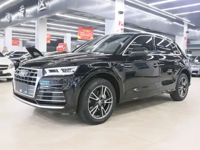 Audi Q5L 2020 Facelift 40 TFSI Honor Fashion
