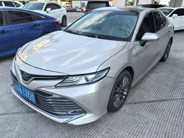 Toyota Camry 2021 Hybrid 2.5HQ Flagship Edition