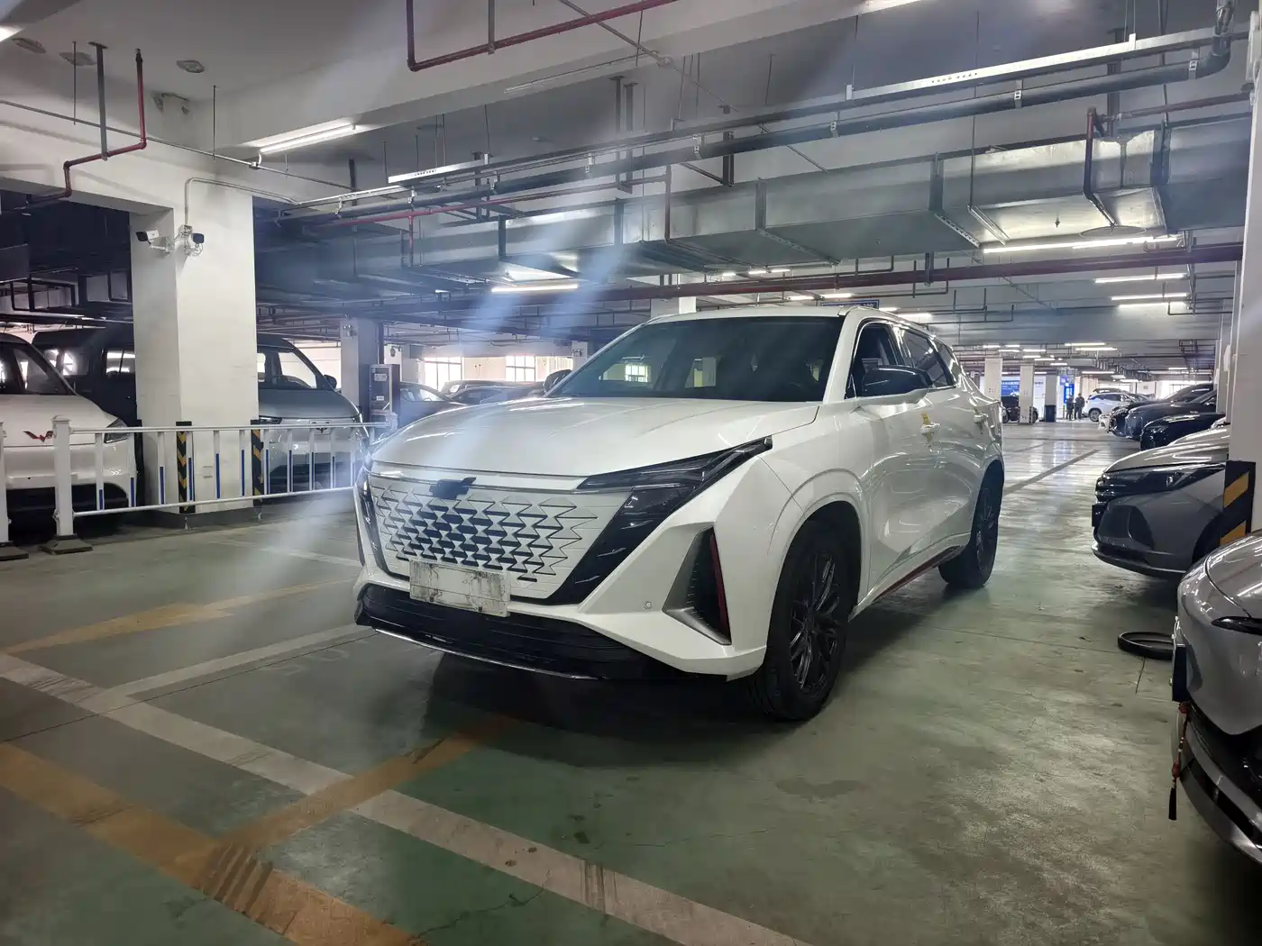 Changan Oshan Z6 2022 Blue Whale 1.5T DCT Intelligent Enjoyment