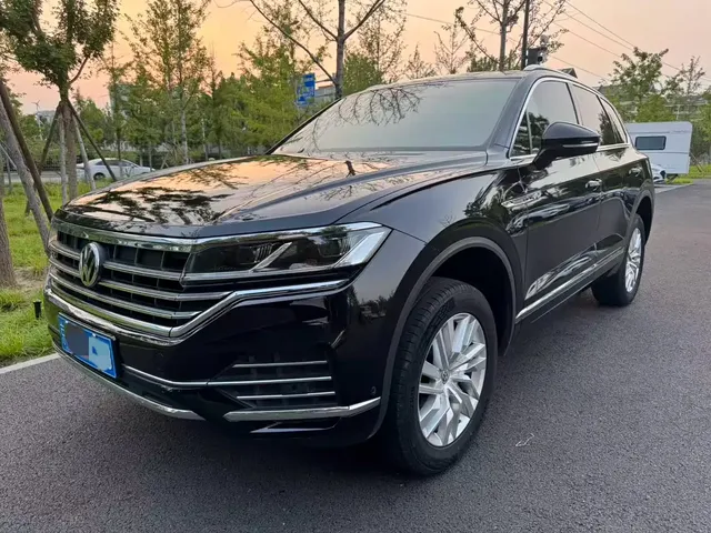 Volkswagen Touareg 2019 2.0TSI Sharp Wing Edition China V