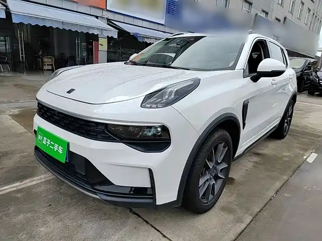 Lynk & Co 01 2021 2.0TD 2WD Pro