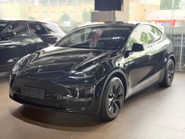 Tesla Model Y 2024 Long Range AWD