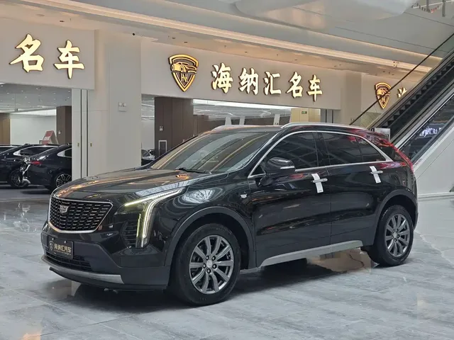 Cadillac XT4 2022 28T FWD Luxury