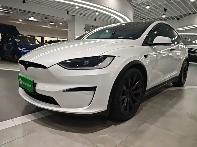 Tesla Model X 2023 Tri-motor AWD Plaid