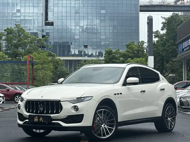 Maserati Levante 2018 3.0T Standard Edition