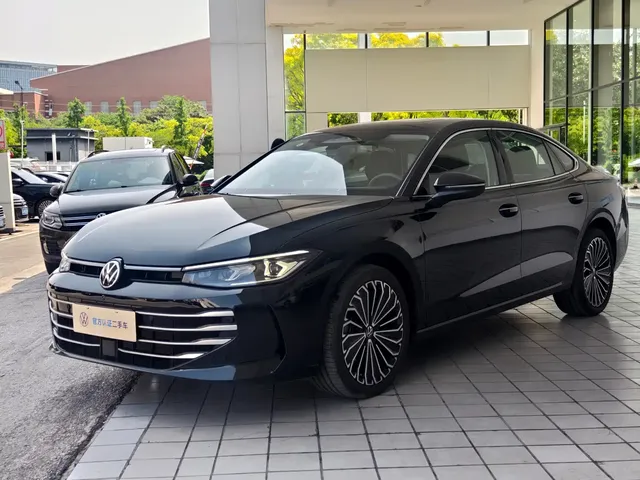 Volkswagen Passat 2025 Pro 380TSI Dragon Prestige Edition