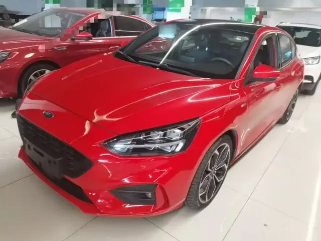 Ford Focus 2020 Sedan EcoBoost 180 Automatic ST Line
