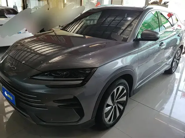 BYD Song PLUS PHEV 2023 Champion Edition DM-i 110KM Flagship