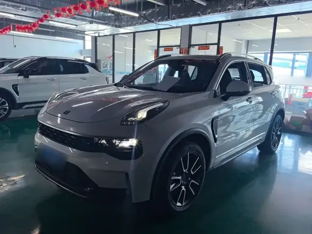 Lynk & Co 01 2021 2.0TD 2WD Pro