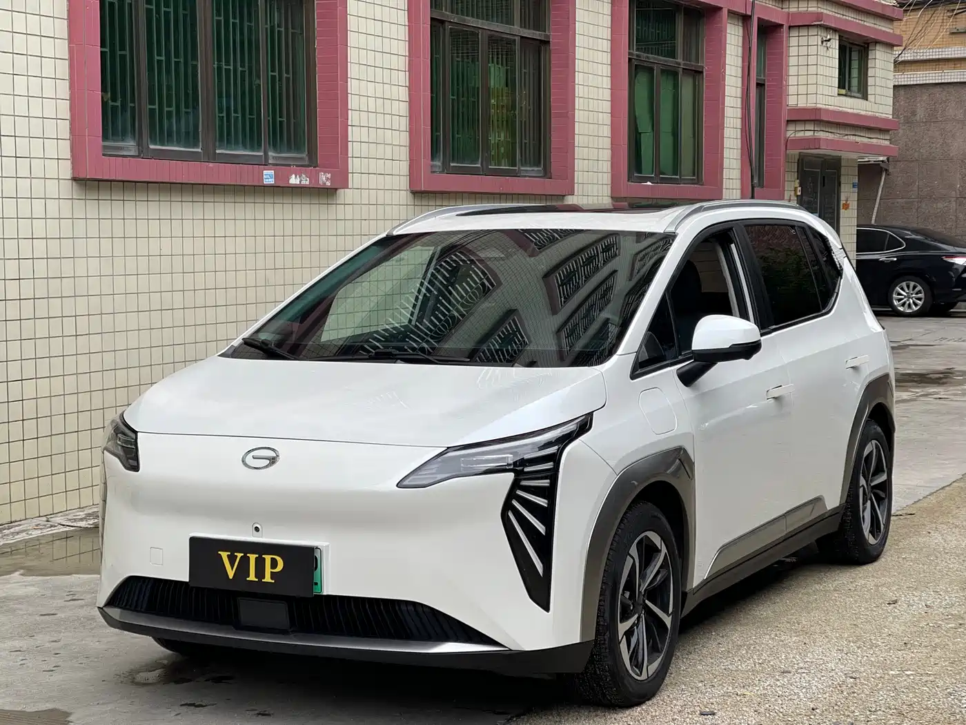 Aion Y 2023 Plus 610 Smart Leader Edition NCM