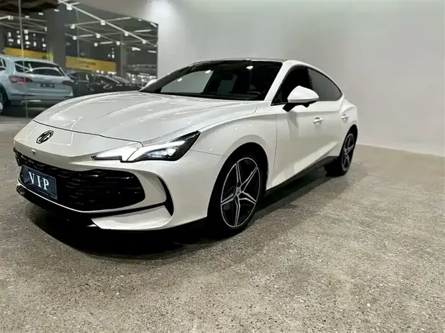 MG 7 2023 2.0T Automatic Hunting Beauty Luxury Edition