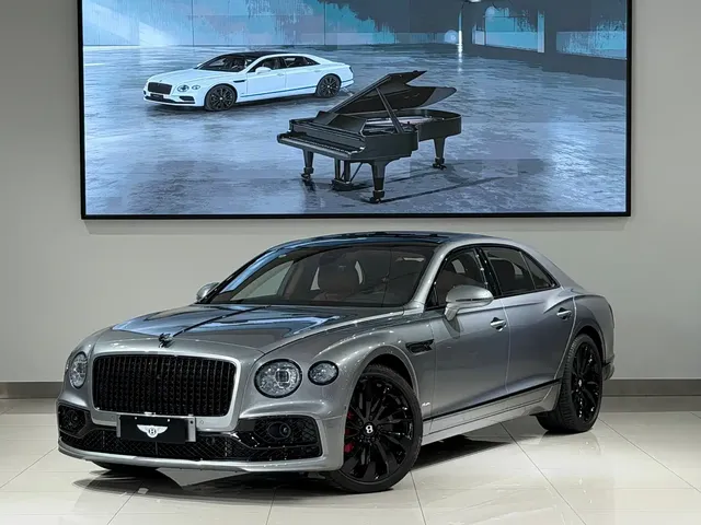 Bentley Flying Spur 2023 4.0T V8 Elegance Edition