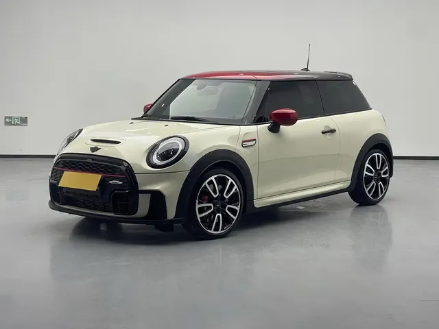 MINI JCW 2023 2.0T JOHN COOPER WORKS Pat Moss Tribute Edition