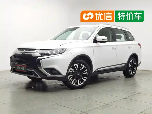 Mitsubishi Outlander 2019 2.4L 4WD Deluxe Edition 5-Seater China VI