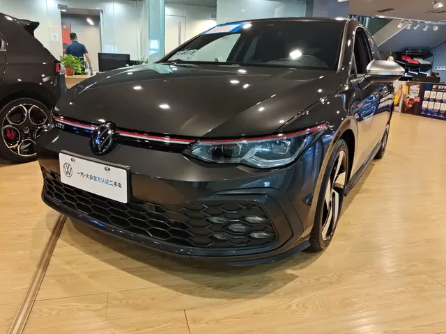 Volkswagen Golf GTI 2023 380TSI DSG GTI