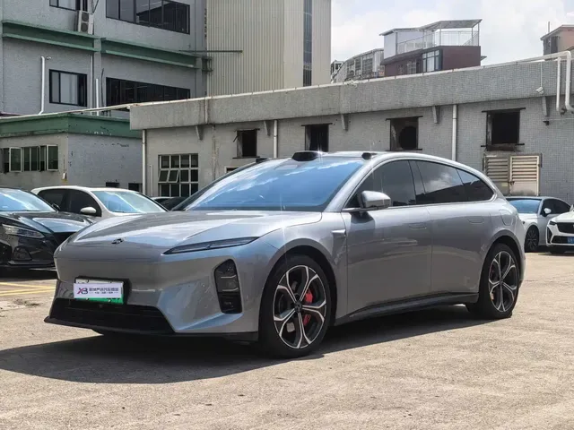 NIO ET5T 2025 75kWh Touring