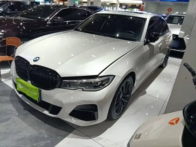 BMW 3 Series 2020 325Li M Sport Black Night Package