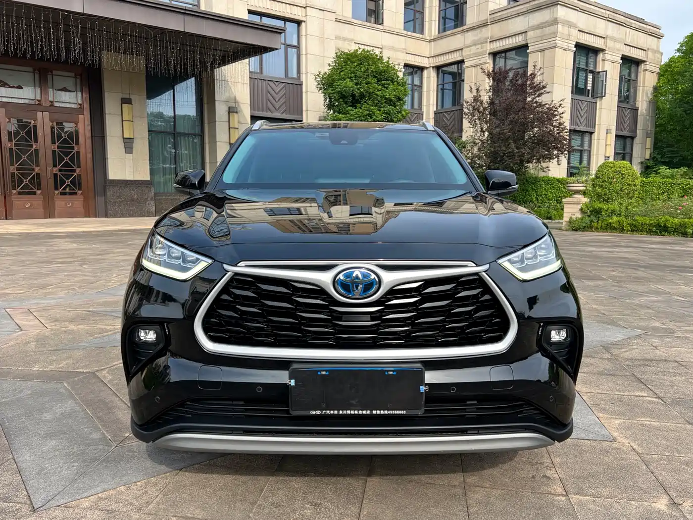 Toyota Highlander 2022 Dual Engine 2.5L 2WD Premium 7-Seater