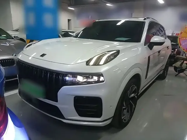 Lynk & Co 09 EM-P 2021 2.0T PHEV Halo 7-Seater