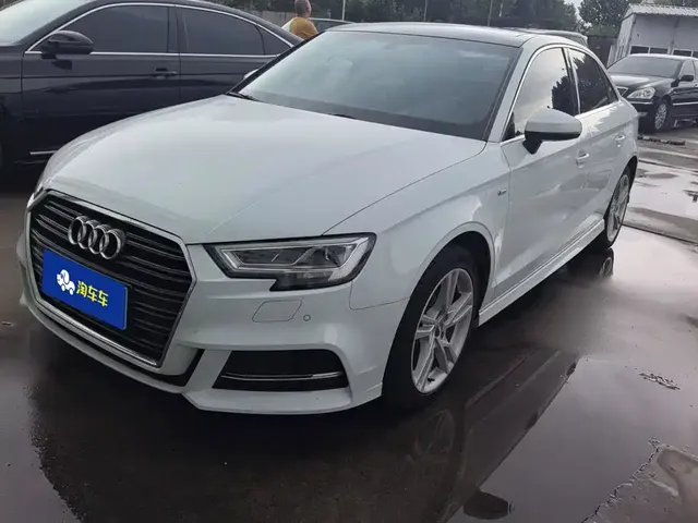 Audi A3 2019 Limousine 35 TFSI Style China VI