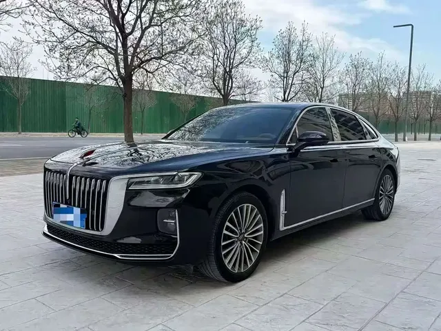 Hongqi H9 2022 2.0T Smart Connect Flag Enjoy Edition