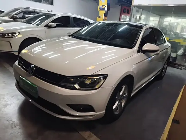 Volkswagen Lamando 2018 230TSI DSG Trend Edition