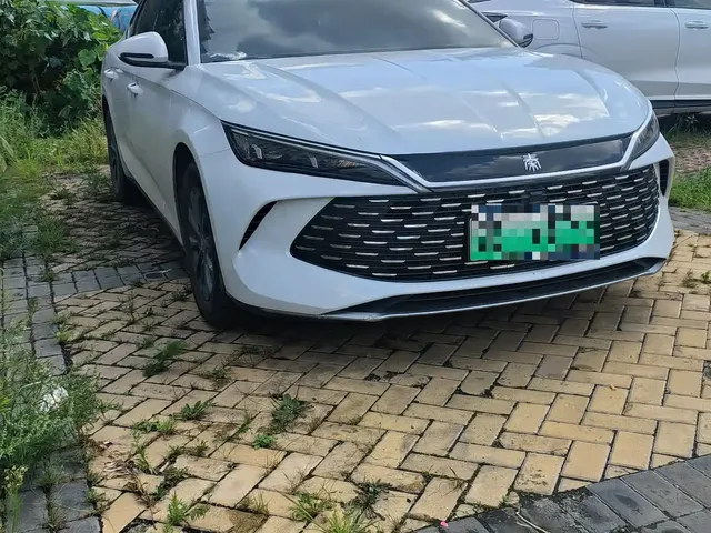 BYD Qin L 2025 DM-i Smart Drive Edition 80KM Leading