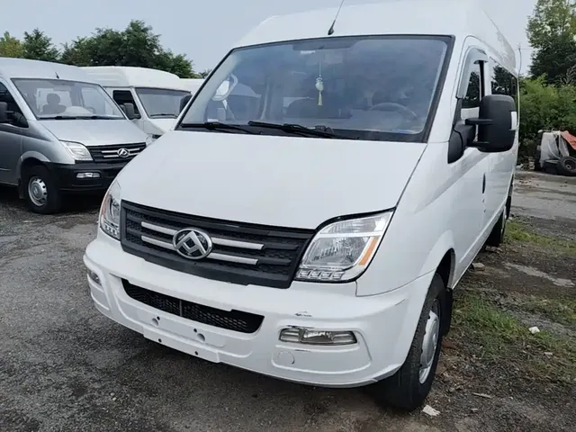 SAIC Maxus Xintu V80 2021 2.0T Manual Classic Aoyuntong 127PS Medium Wheelbase Medium Roof 6/7/8/9 Seater