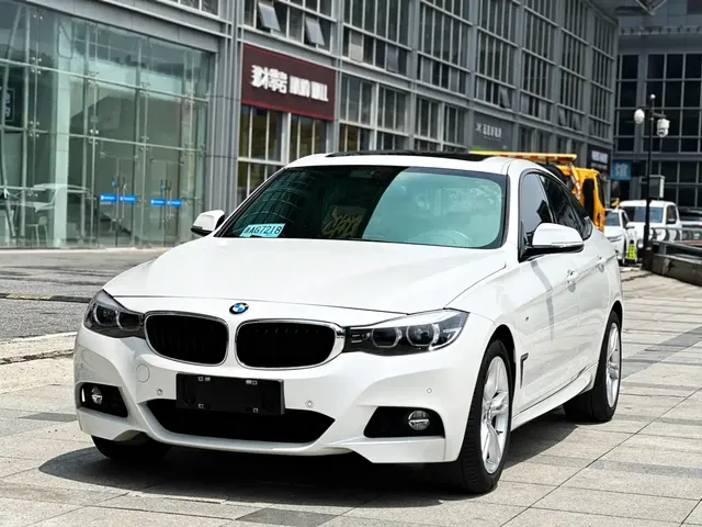 BMW 3 Series GT 2019 320i M Sport Package