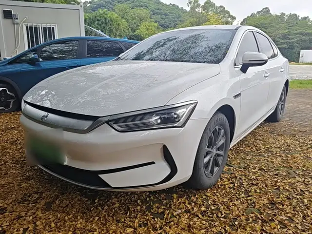 BYD Qin PLUS 2021 EV 400KM Premium Edition