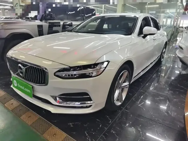 Volvo S90 2020 T5 Momentum Luxury Edition