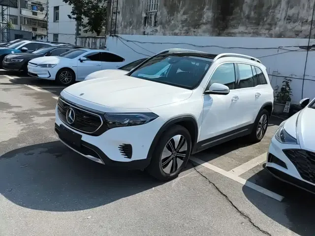 Mercedes-Benz EQB 2022 EQB 260